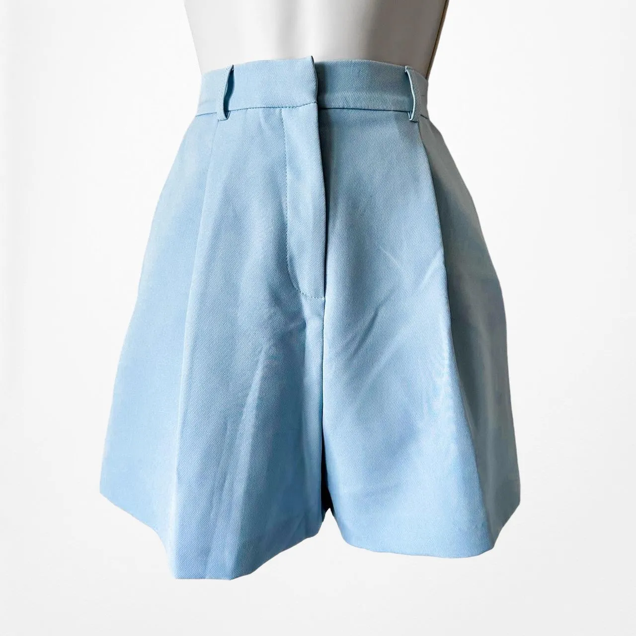 ASOS Pastel Blue High Waisted Pleated Detail Casual Shorts Size 2/XS