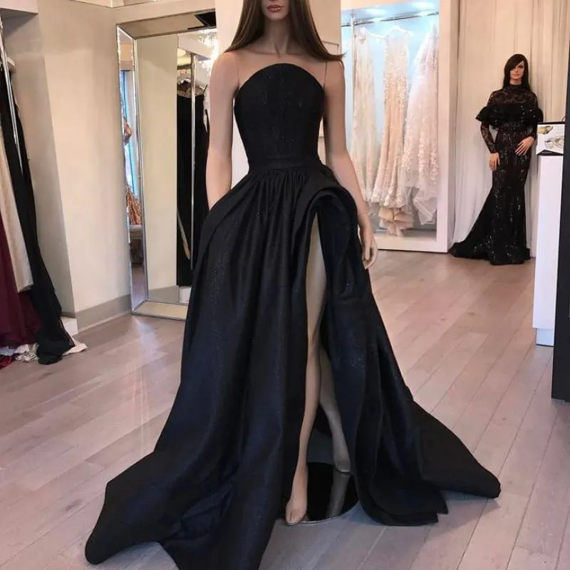 Bridelily Sexy Black Slit Sleeveless Designer Evening Dress