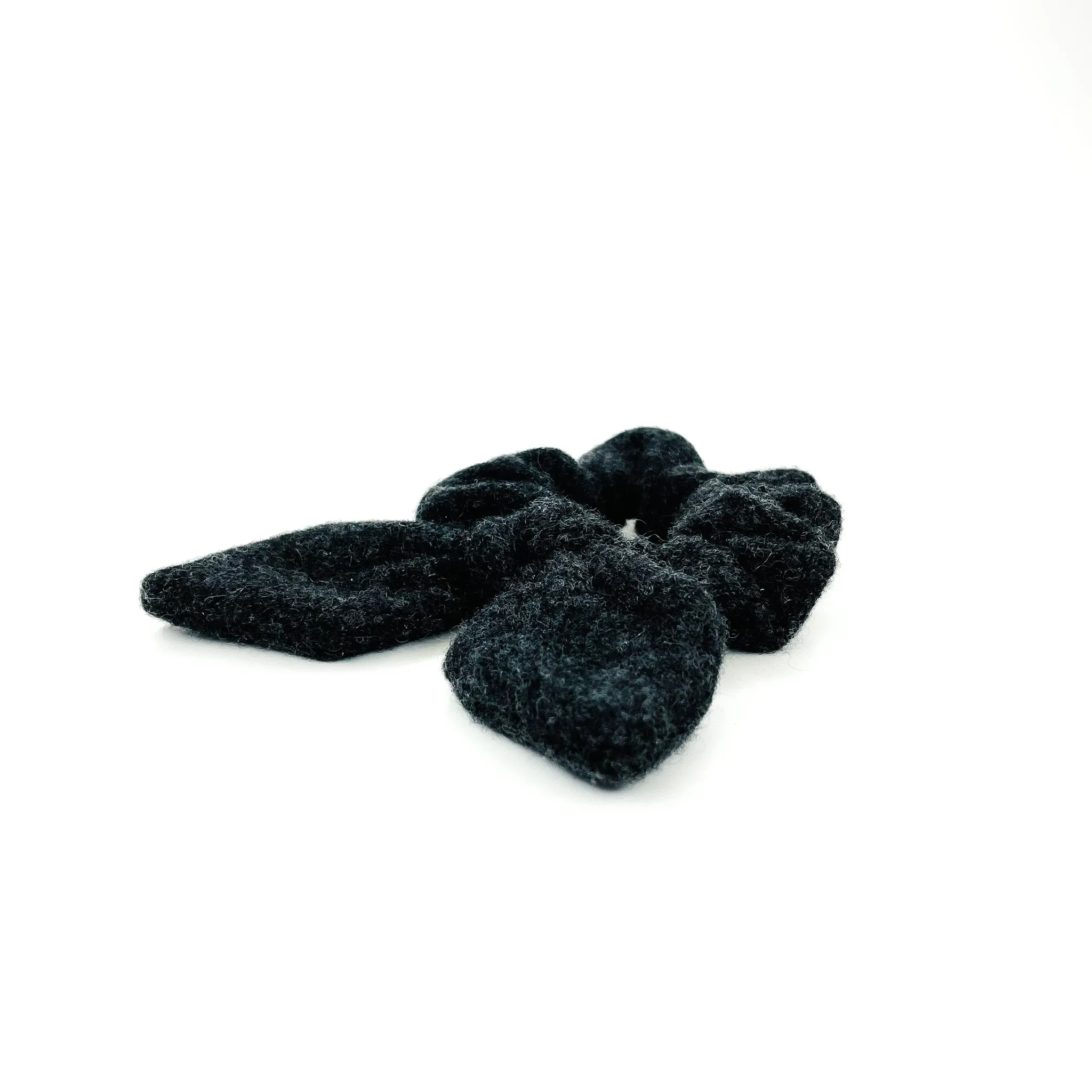 CASHMERE SCRUNCHIE | Chelsea