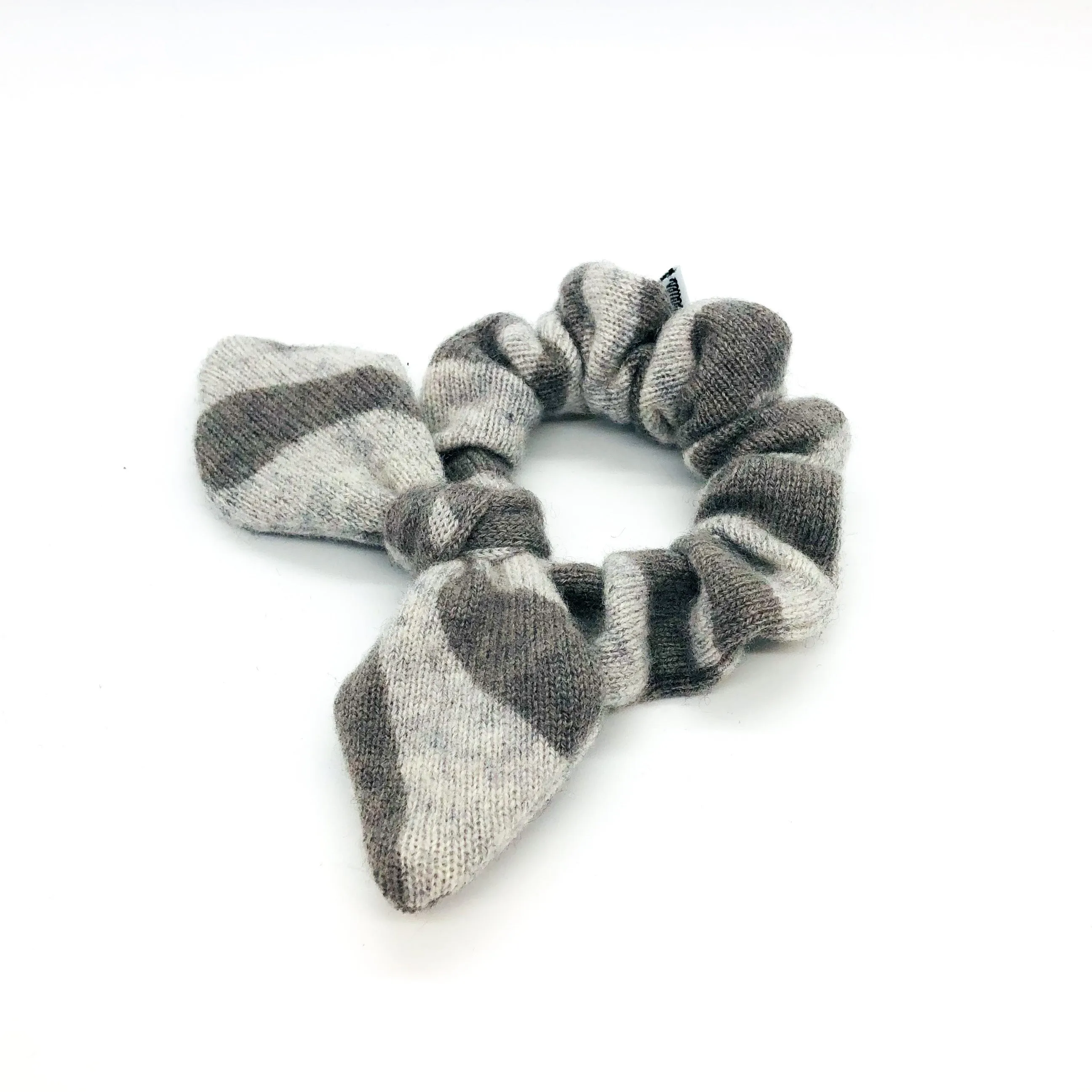 CASHMERE SCRUNCHIE | RARE | Joy