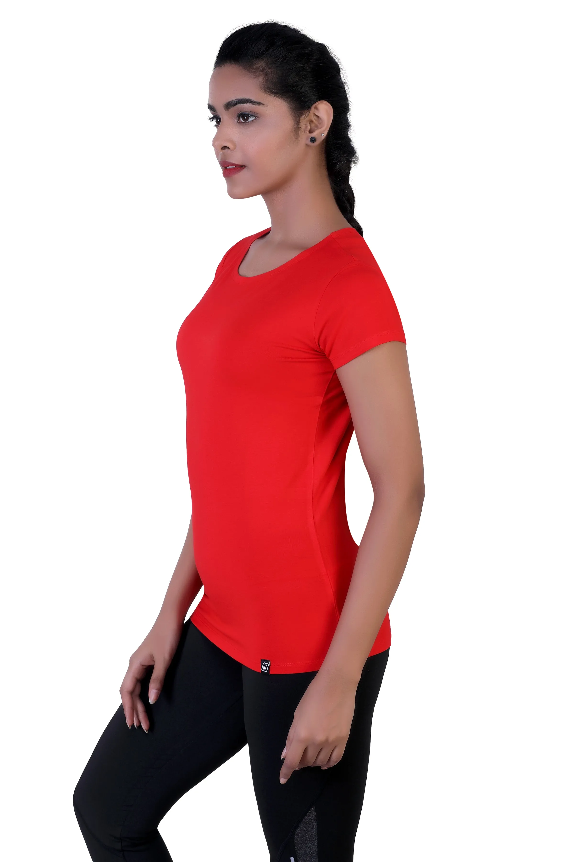 WOMEN'S SOLID ULTRA SOFT STANDARD FIT T-SHIRT