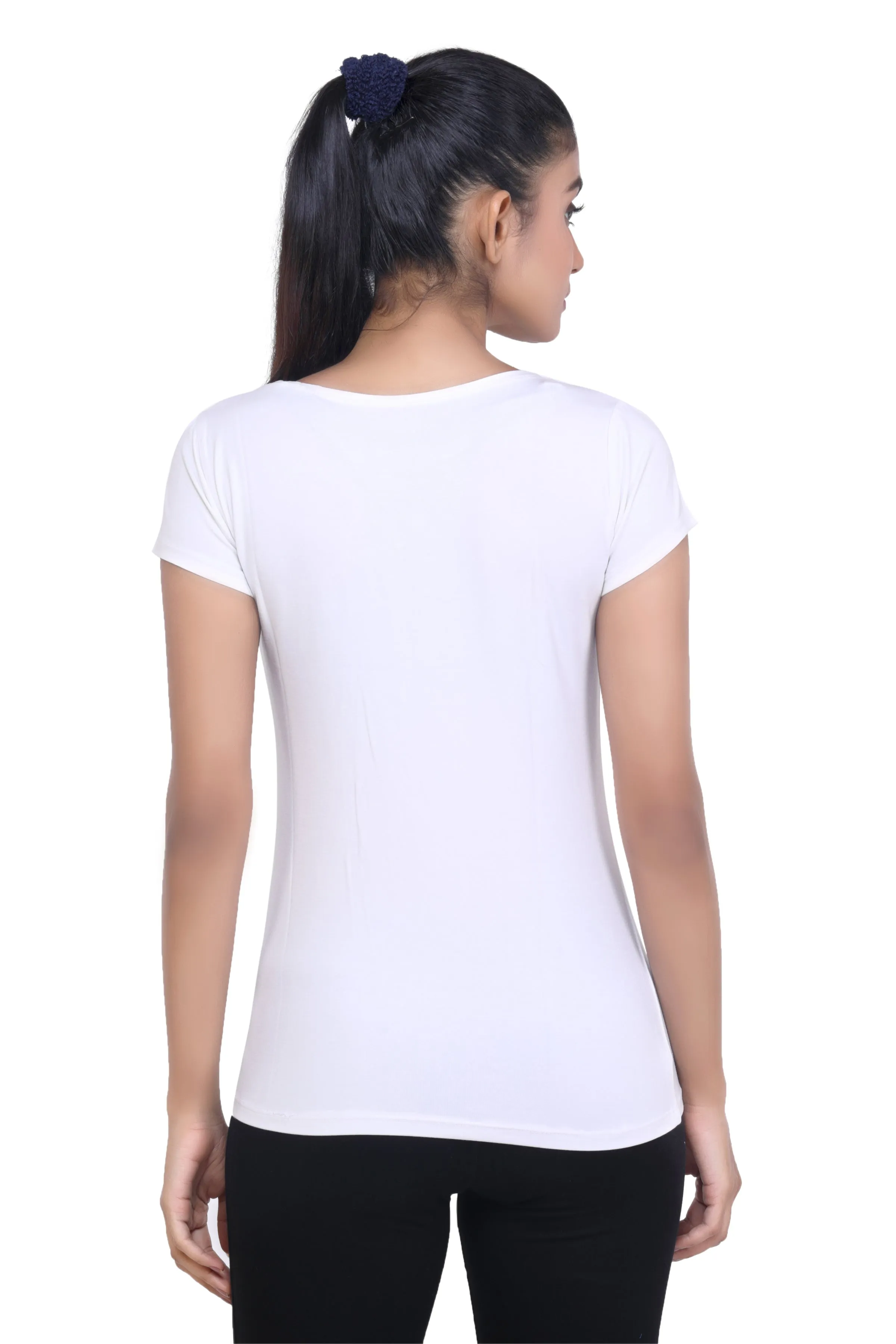 WOMEN'S SOLID ULTRA SOFT STANDARD FIT T-SHIRT