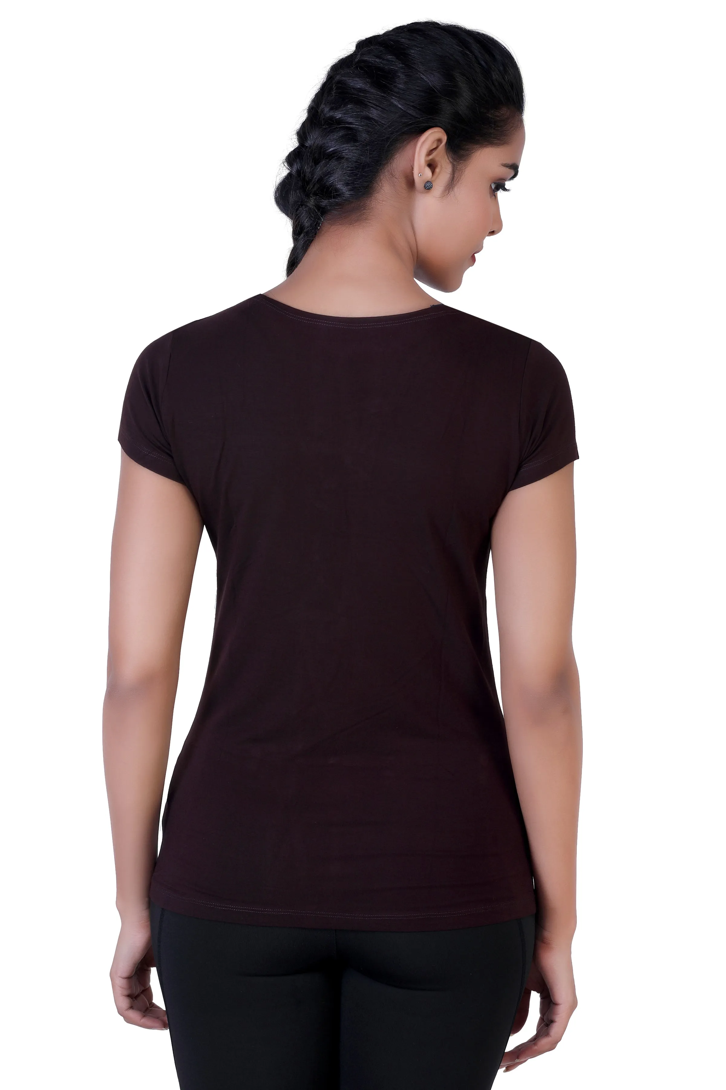 WOMEN'S SOLID ULTRA SOFT STANDARD FIT T-SHIRT