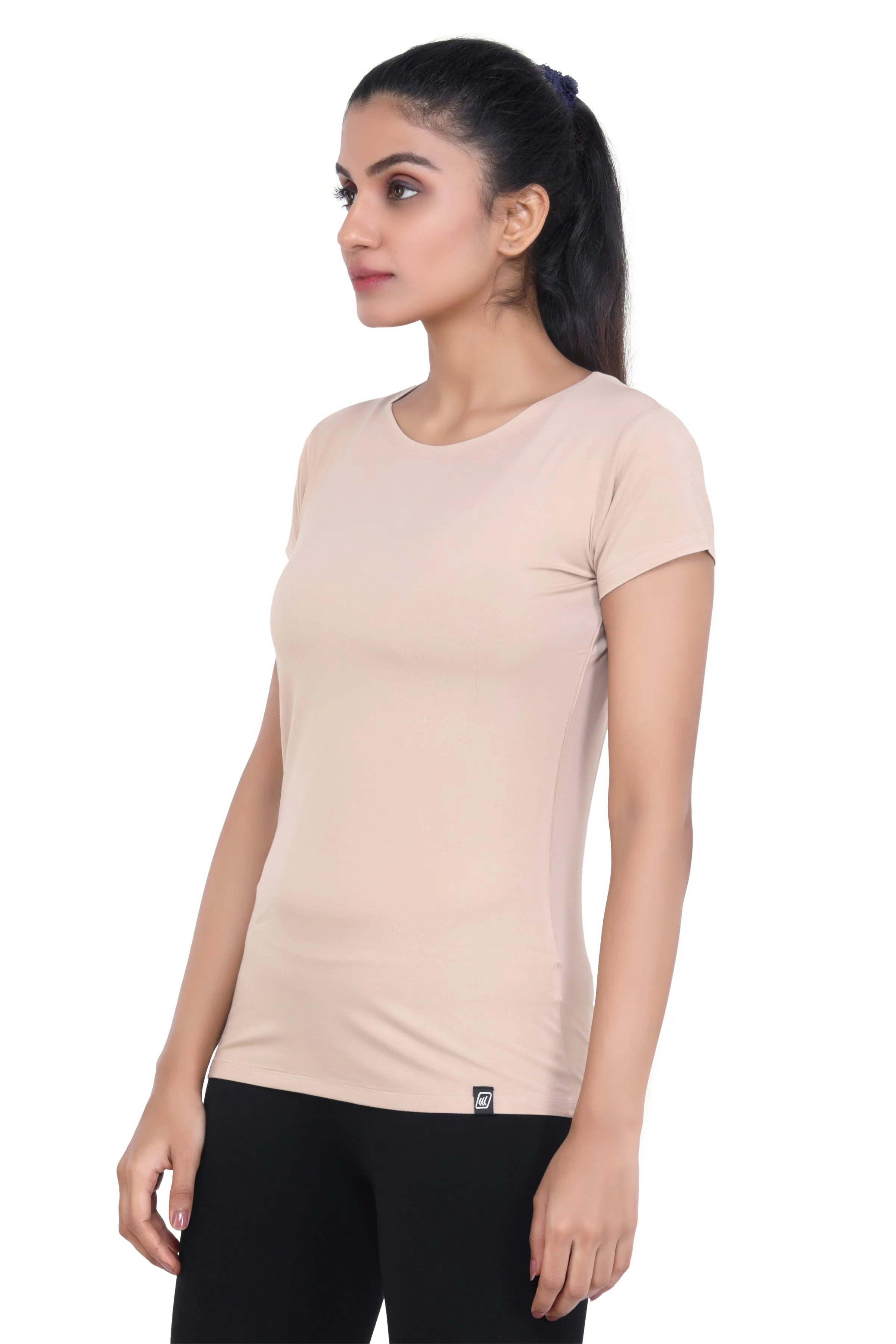 WOMEN'S SOLID ULTRA SOFT STANDARD FIT T-SHIRT