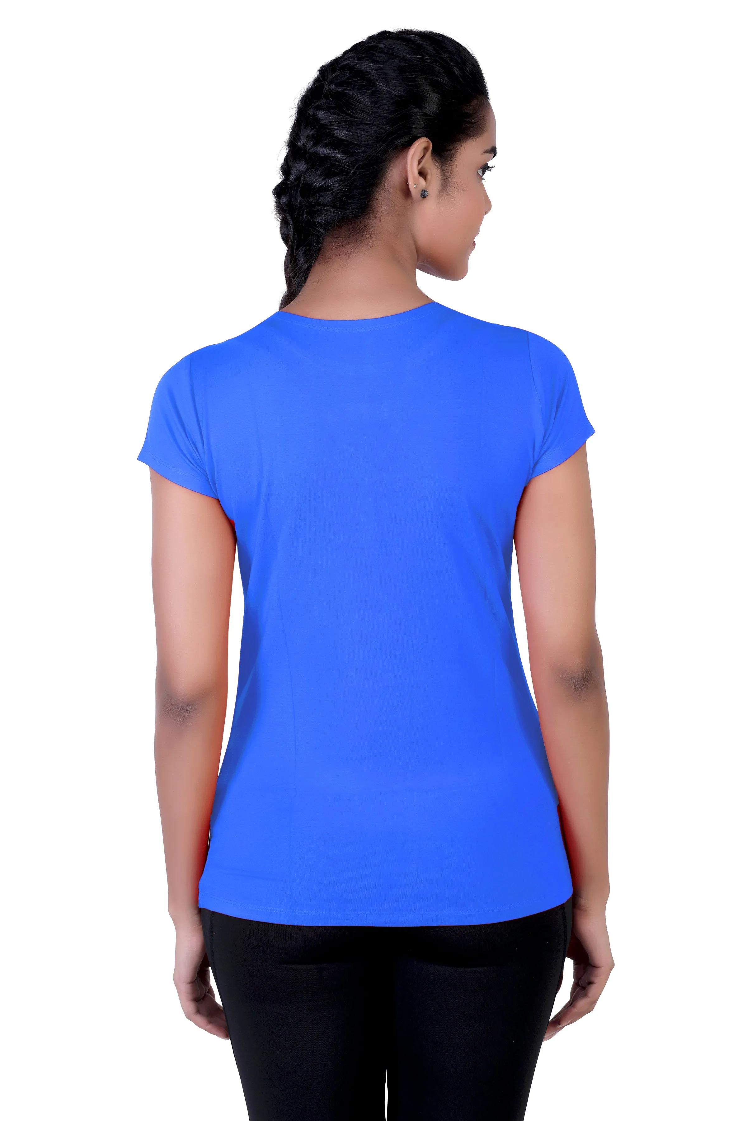 WOMEN'S SOLID ULTRA SOFT STANDARD FIT T-SHIRT