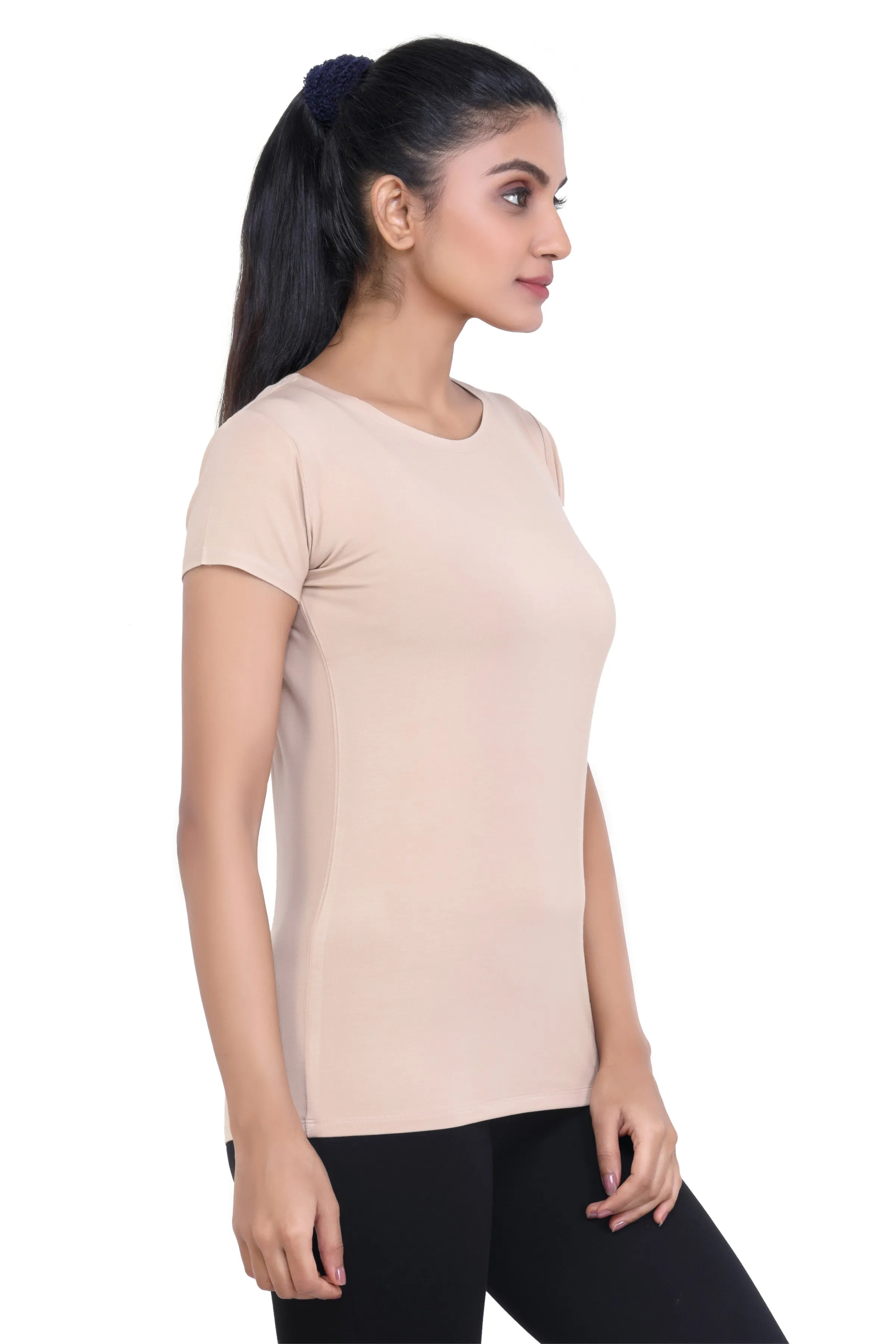 WOMEN'S SOLID ULTRA SOFT STANDARD FIT T-SHIRT